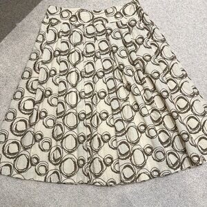 Pleated cotton embroidered skirt
